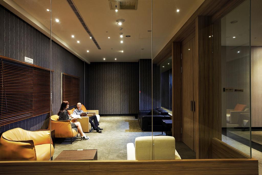Airline Inn Green Park Way Taichung Exterior foto